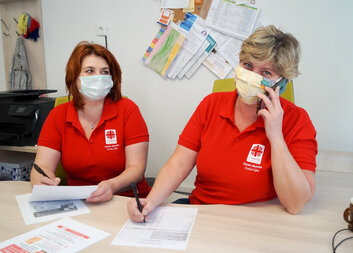 Mimořádná pomoc seniorům, rodičům samoživitelům, OZP a OZZ 