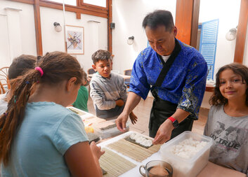 Děti cestují po světě a poznávají rozličné kultury